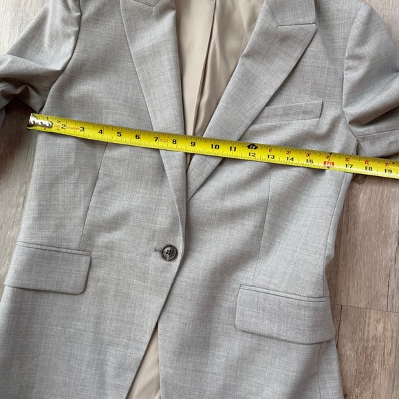 Theory Women Light Gray Wool Blend Classic Suit Blazer Sz 6 Lightweight Business - Picture 7 of 13
